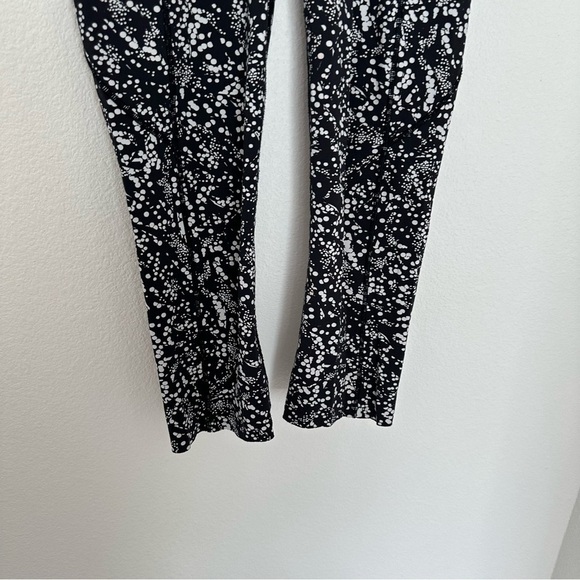 Lululemon Fast & Free Crop Leggings Nulux Fabric Chirasu Black White Size 4 - Picture 3 of 9